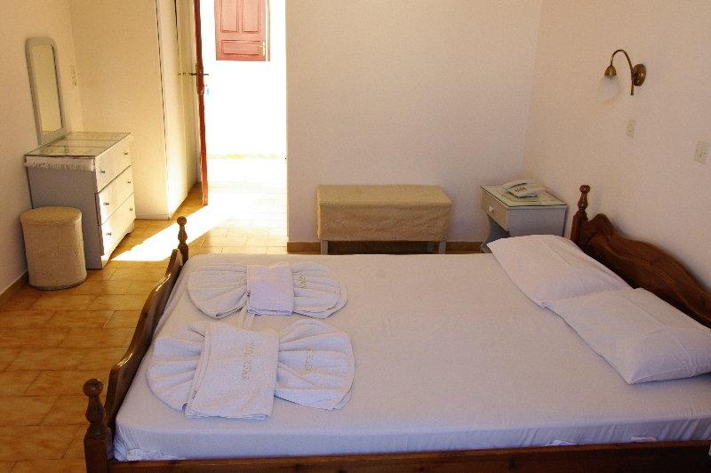 Hotel Rena Perissa  Bagian luar foto